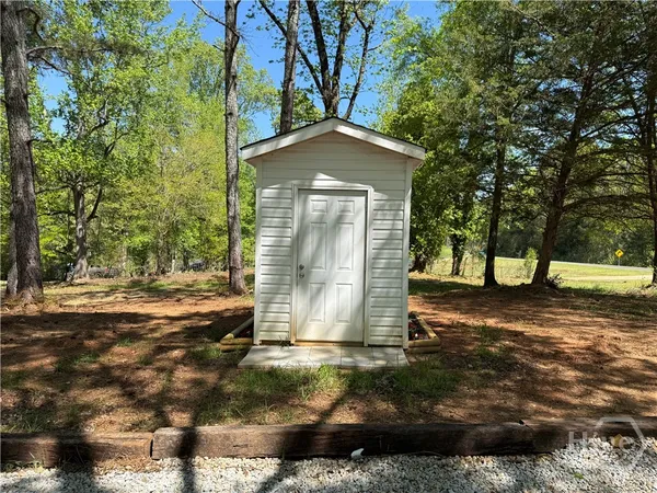 $277,400 | 832 Stone Stewart Road, Hull, GA 30646