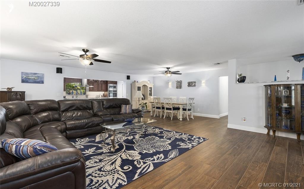 1463 Northwest Spruce Ridge Drive Stuart, FL 34994 - Photo 10 of 34 Gallery Image 10