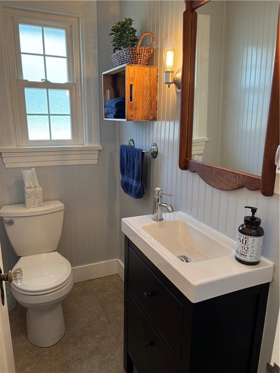 800 Tuscarawas Road Beaver, PA 15009 - Photo 17 of 26 a bathroom with a sink a toilet and mirror