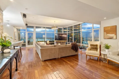 $2,999,900 | 1262 Kettner Boulevard, Unit 2701, San Diego, CA 92101