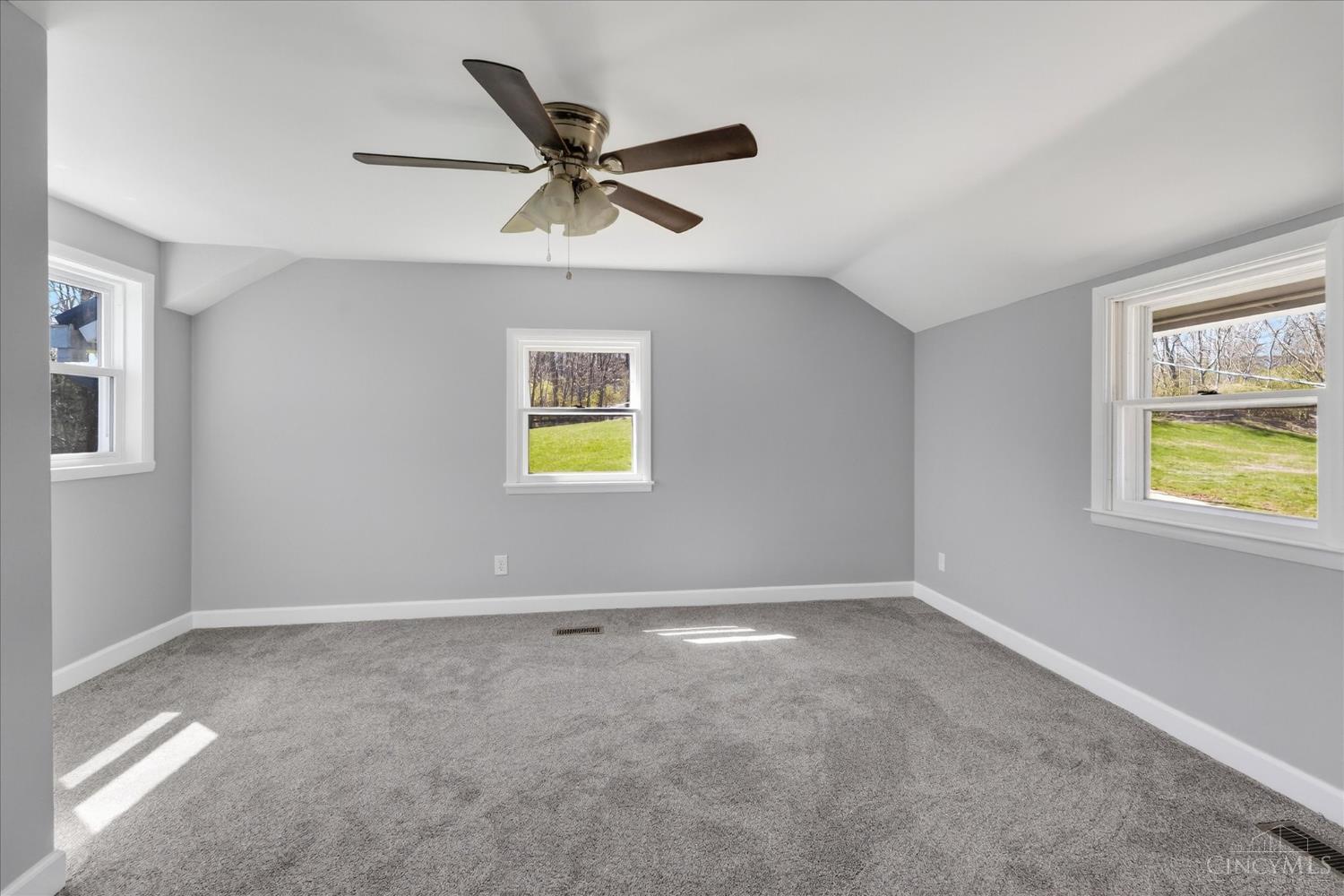 8225 West Prospect Road Hillsboro, OH 45133 - Photo 20 of 49