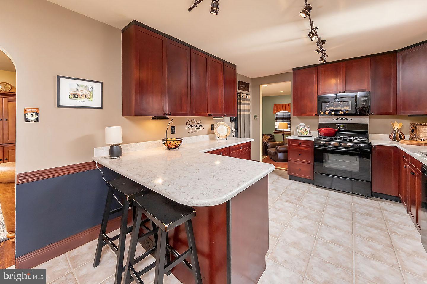 430 Princeton Road Haddonfield, NJ 08033 - Photo 8 of 28 Gallery Image 8