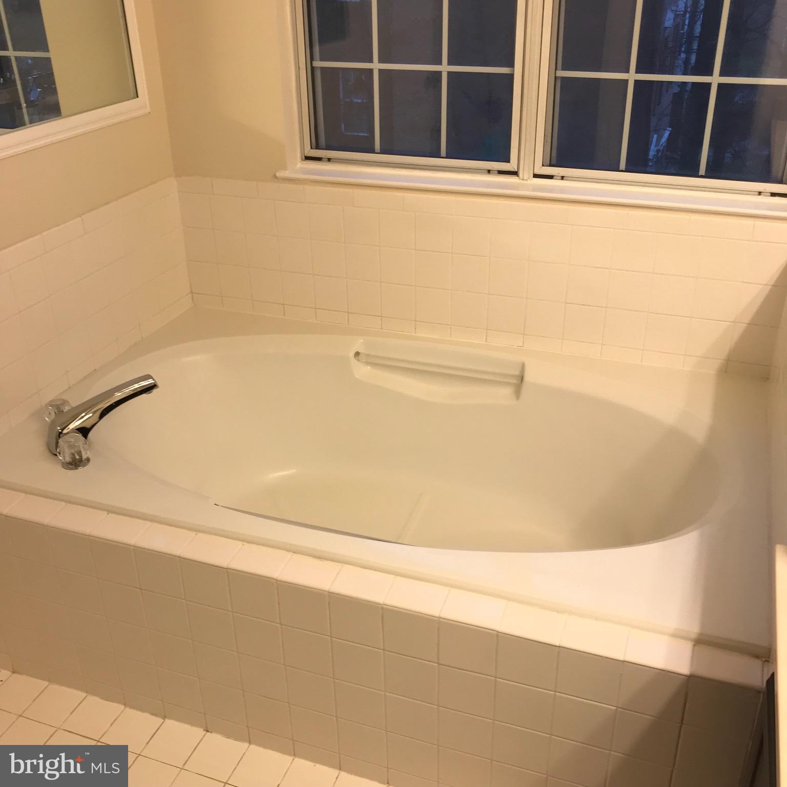 9207 Vanfleet Court Laurel, MD 20708 - Photo 5 of 13 Gallery Image 5