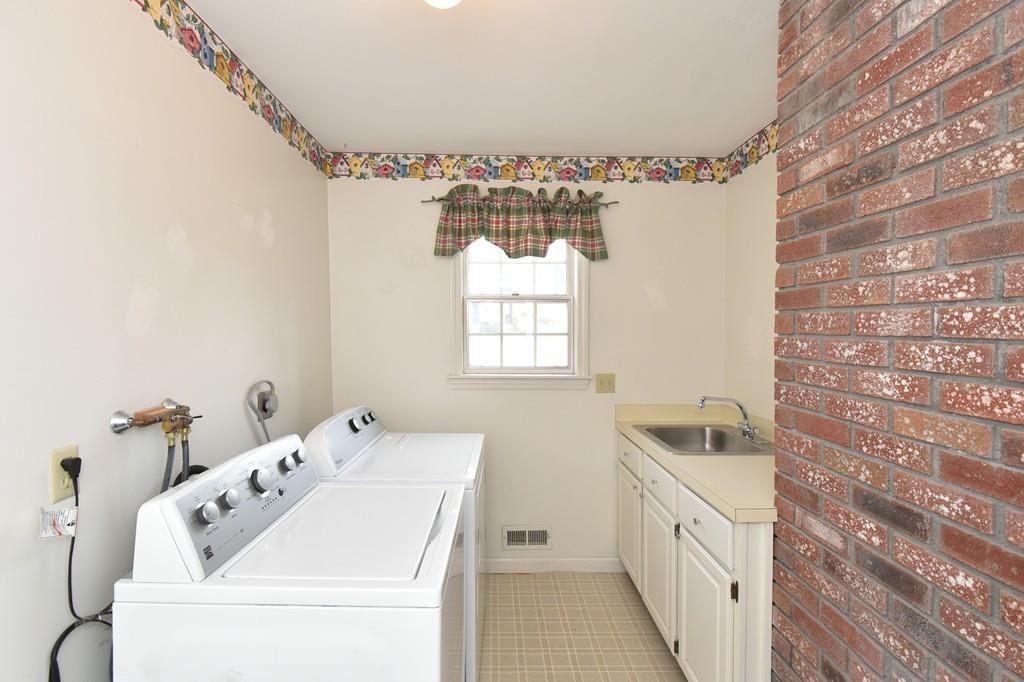 144 Anderson Road Marlborough, MA 01752 - Photo 15 of 41 Gallery Image 15