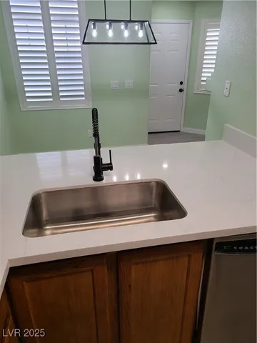 $1,748 | 932 Dusty Creek Street, Las Vegas, NV 89128