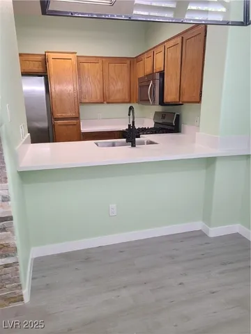 $1,748 | 932 Dusty Creek Street, Las Vegas, NV 89128