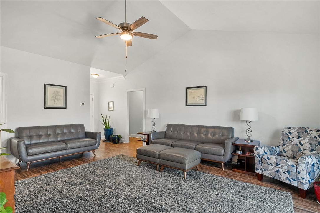 213 Boggs Road Belton, SC 29627 - Photo 11 of 40