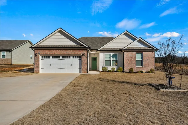 $320,000 | 213 Boggs Road, Belton, SC 29627