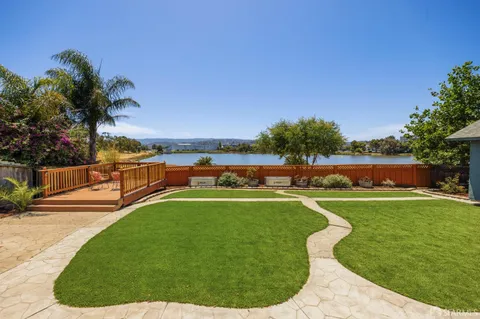 $2,595,000 | 656 Spar Drive, Redwood City, CA 94065
