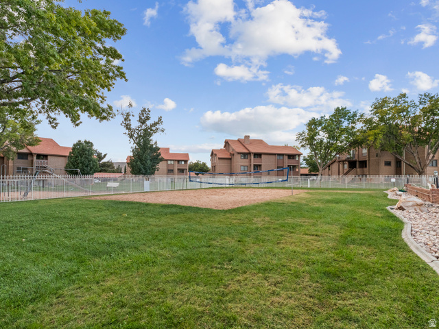 860 South Village Road, Unit D11 St. George, UT 84770 - Photo 17 of 24