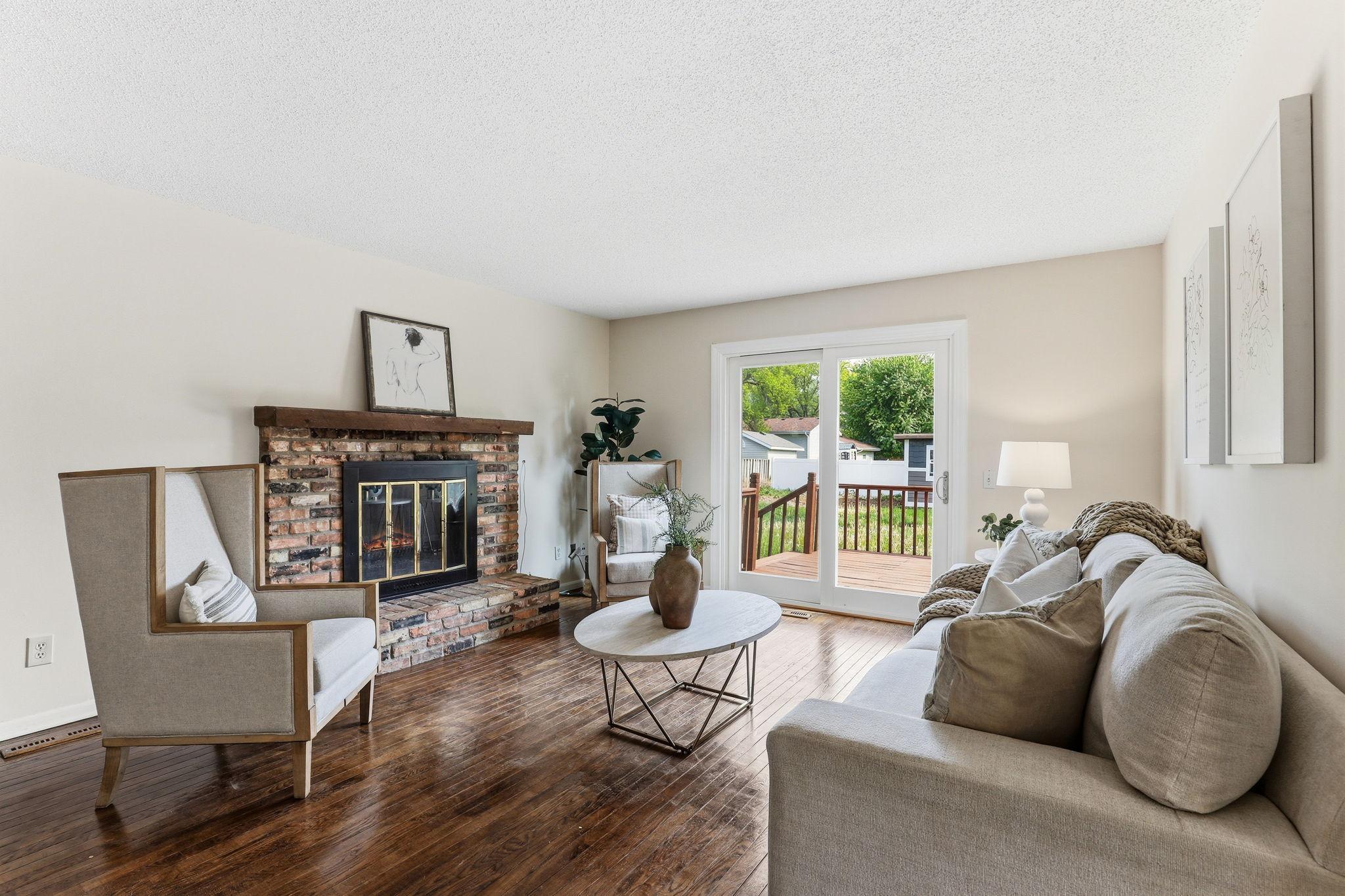 5120 148th Path West Apple Valley, MN 55124 - Photo 3 of 32