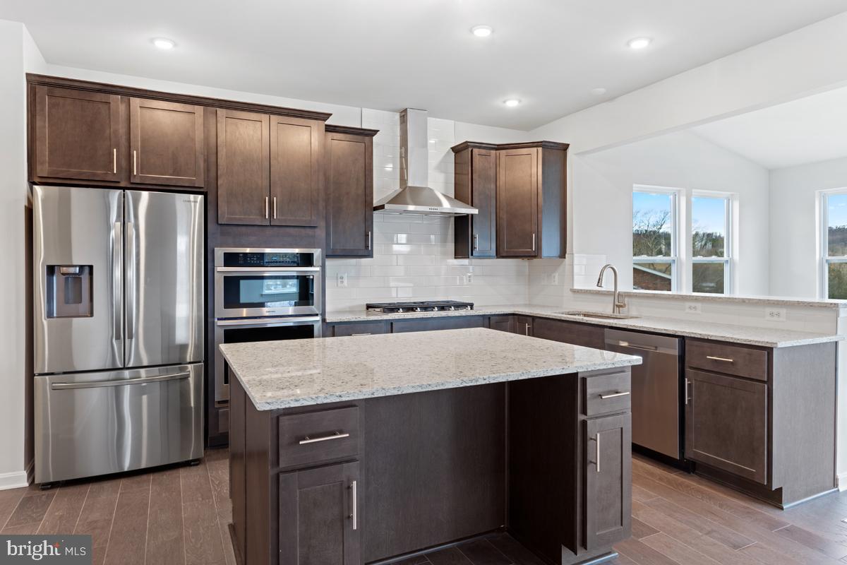 10471 Dowell Road Midland, VA 22728 - Photo 3 of 16