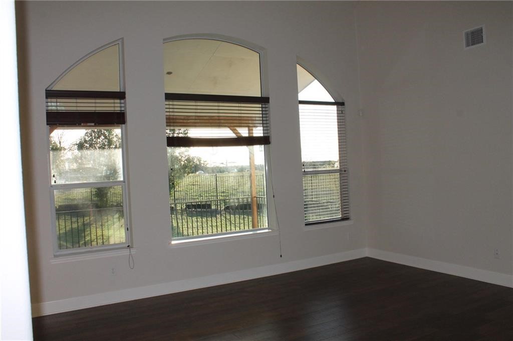 2513 Rusk Court Round Rock, TX 78665 - Photo 8 of 39