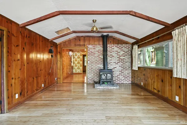 $450,000 | 10293 Field Lane, Forestville, CA 95436