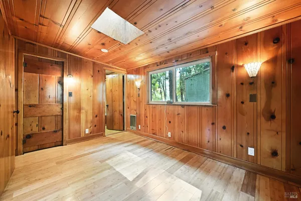 $450,000 | 10293 Field Lane, Forestville, CA 95436