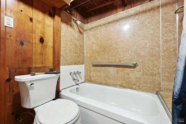 $450,000 | 10293 Field Lane, Forestville, CA 95436