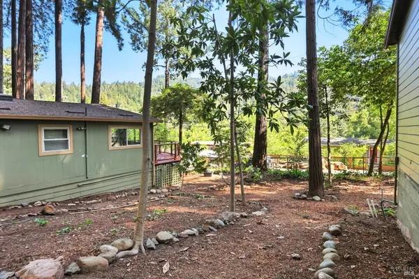 $450,000 | 10293 Field Lane, Forestville, CA 95436