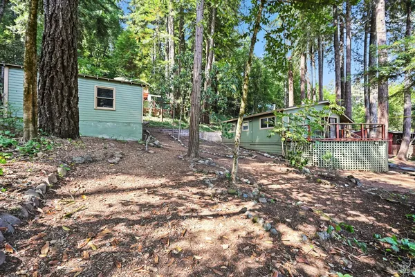 $450,000 | 10293 Field Lane, Forestville, CA 95436