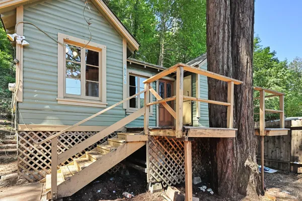 $450,000 | 10293 Field Lane, Forestville, CA 95436