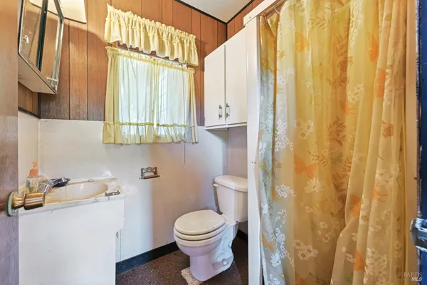 $450,000 | 10293 Field Lane, Forestville, CA 95436