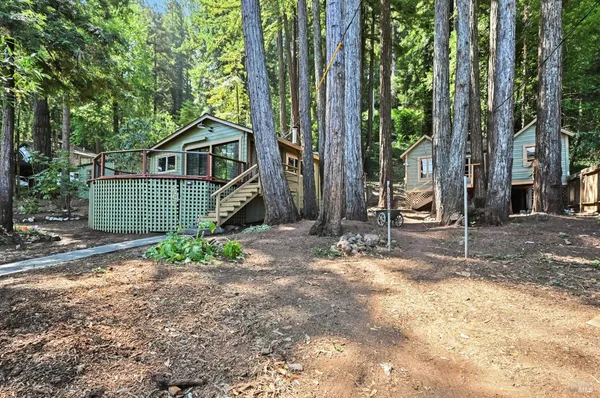 $450,000 | 10293 Field Lane, Forestville, CA 95436
