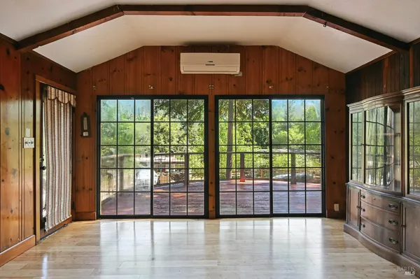 $450,000 | 10293 Field Lane, Forestville, CA 95436