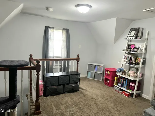 $218,000 | 8 Green Street, Mayfield, NY 12117