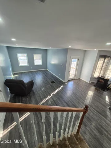 $218,000 | 8 Green Street, Mayfield, NY 12117