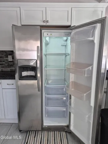 $218,000 | 8 Green Street, Mayfield, NY 12117