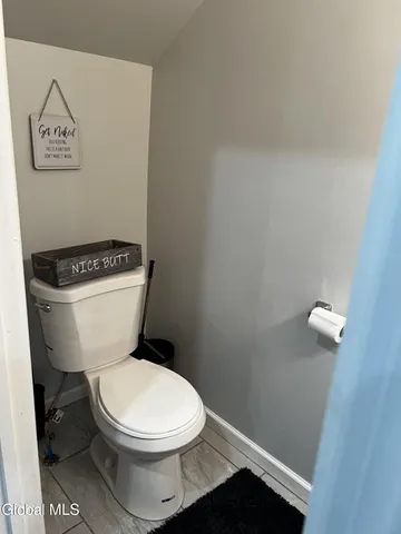 $218,000 | 8 Green Street, Mayfield, NY 12117