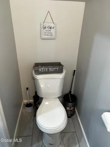 $218,000 | 8 Green Street, Mayfield, NY 12117