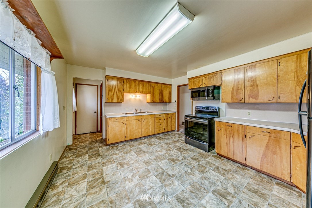 307 Mt Pleasant Road Port Angeles, WA 98362 - Photo 14 of 39 Gallery Image 14