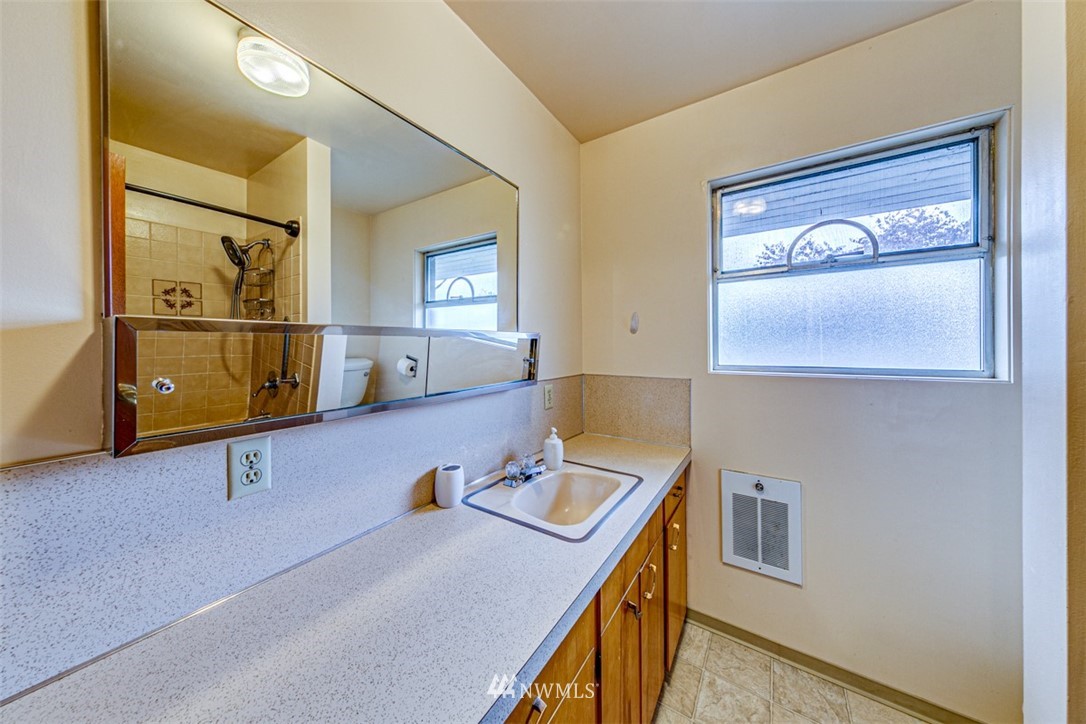 307 Mt Pleasant Road Port Angeles, WA 98362 - Photo 19 of 39 Gallery Image 19