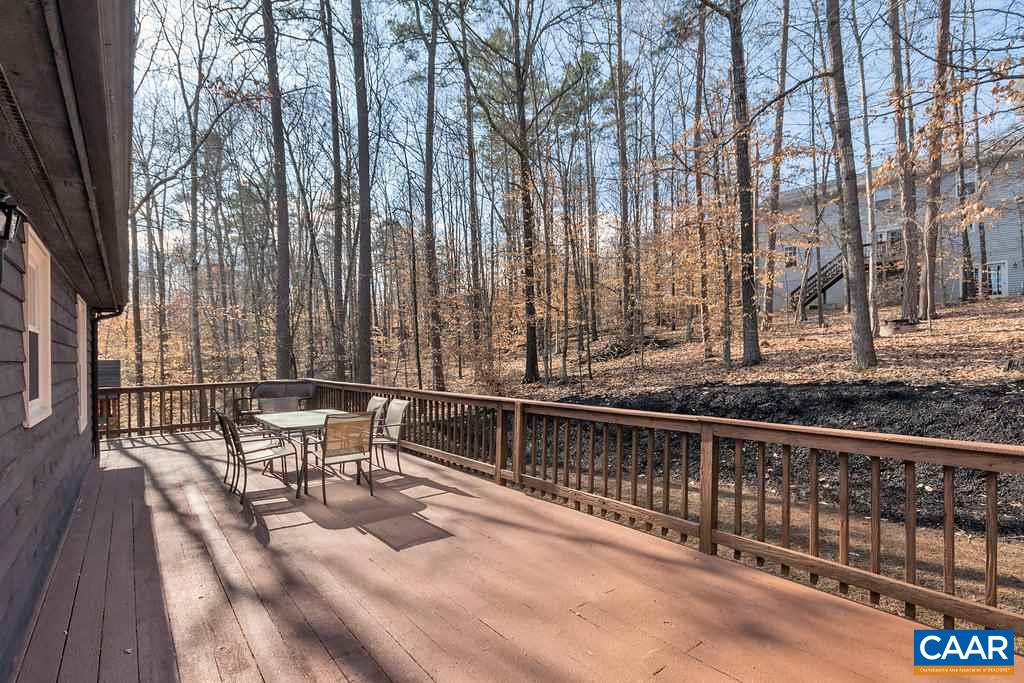 30 East Point Road Palmyra, VA 22963 - Photo 33 of 38 a view of outdoor space with seating area