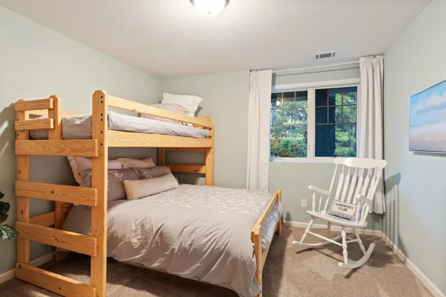 $1,100,000 | 5100 Greenwood Circle, Greenwood, MN 55331