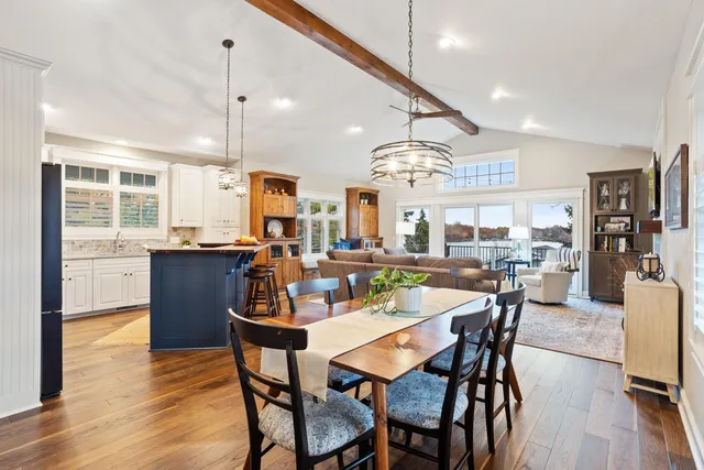 $1,100,000 | 5100 Greenwood Circle, Greenwood, MN 55331