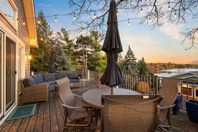 $1,100,000 | 5100 Greenwood Circle, Greenwood, MN 55331