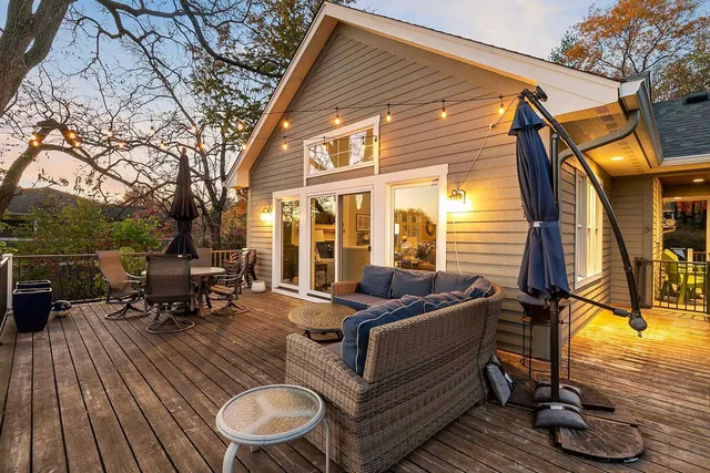 $1,100,000 | 5100 Greenwood Circle, Greenwood, MN 55331