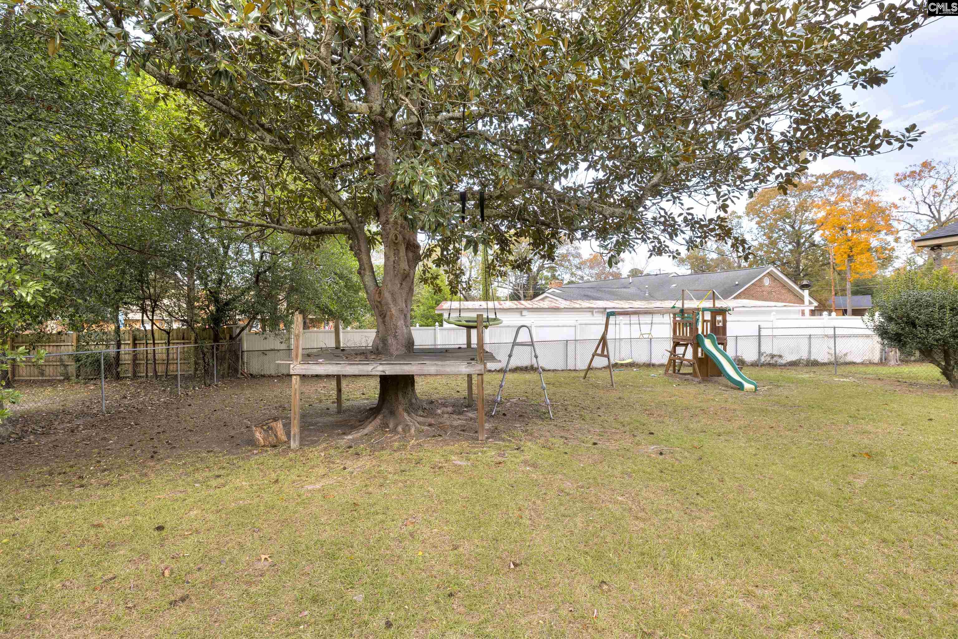 328 Stuckey Street Sumter, SC 29150 - Photo 7 of 39