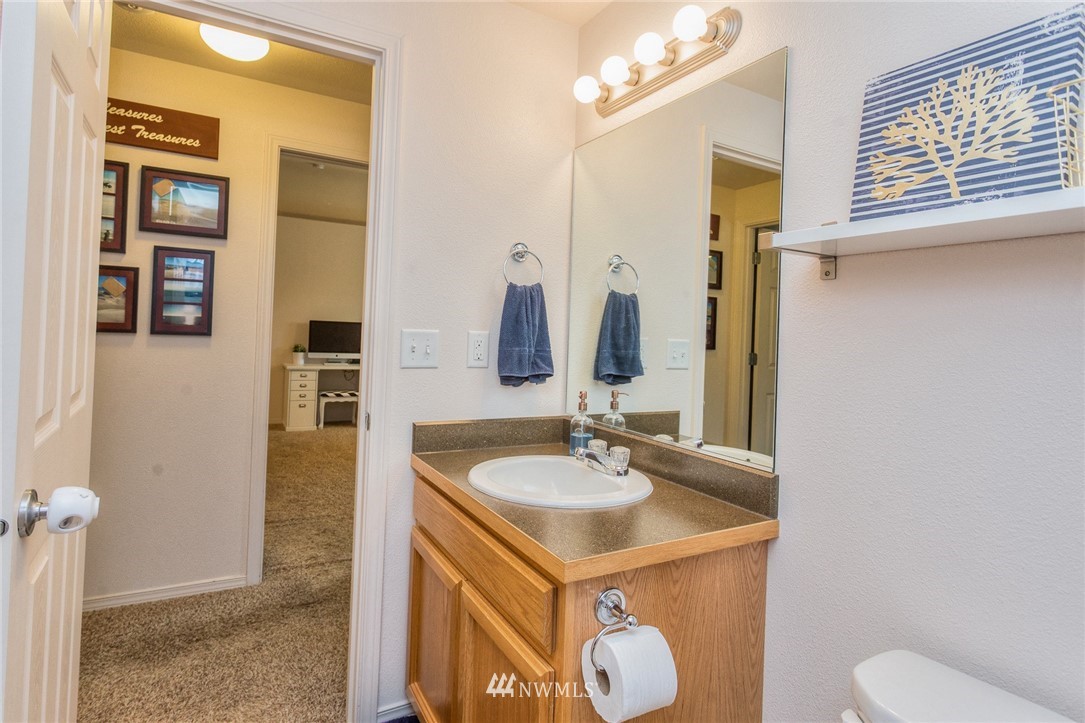 844 Polo Ridge Moses Lake, WA 98837 - Photo 7 of 17 Gallery Image 7