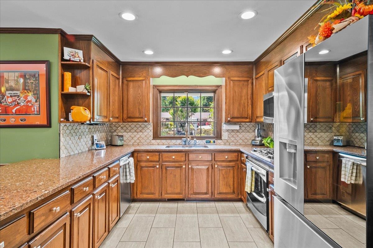 224 Sheffield Road Greer, SC 29651 - Photo 14 of 46
