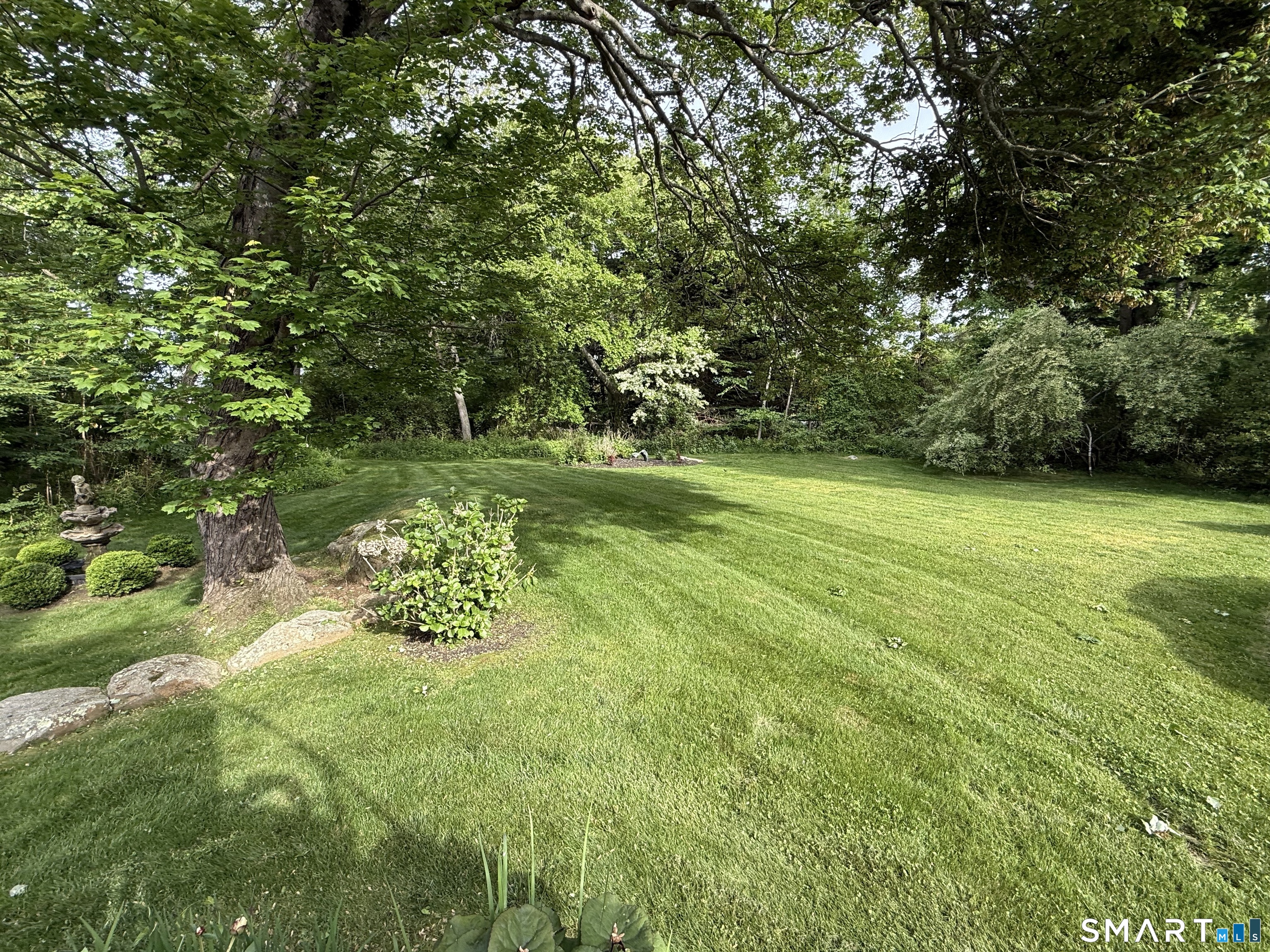 221 Wamphassuc Road Stonington, CT 06378 - Photo 10 of 11 yard