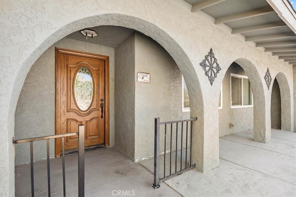 16375 Sago Road Apple Valley, CA 92307 - Photo 4 of 35 Gallery Image 4