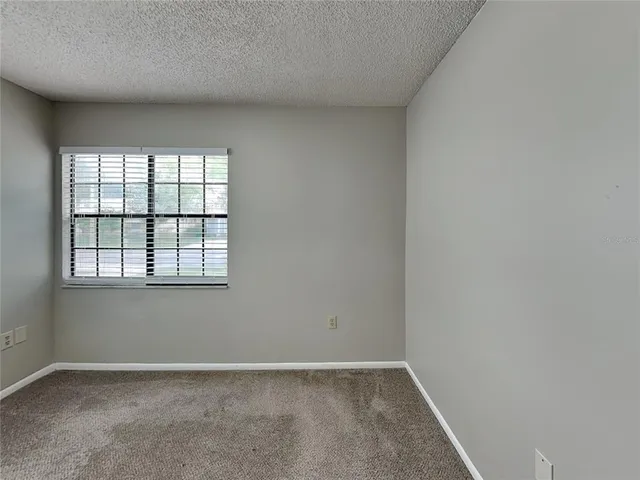 $1,899 | 4210 38th Street West, Bradenton, FL 34205