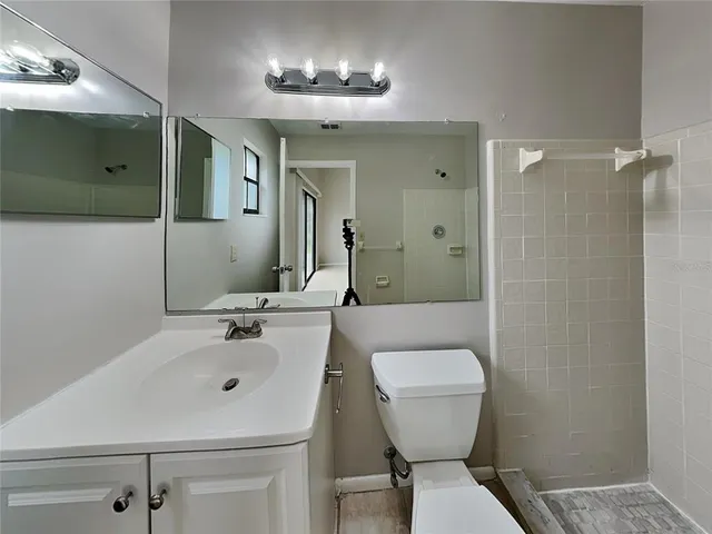 $1,899 | 4210 38th Street West, Bradenton, FL 34205