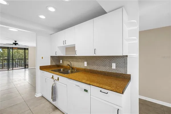 $2,750 | 1320 Pasadena Avenue South, Unit 203, South Pasadena, FL 33707