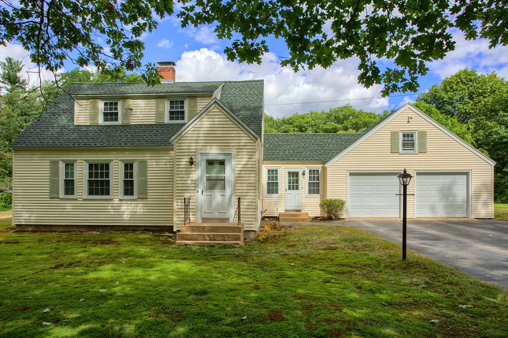 54 Pitcherville Road Hubbardston, MA 01452 - Photo 1 of 28 Gallery Image 1