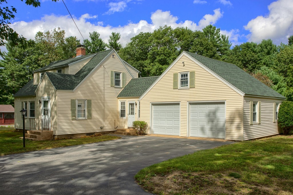 54 Pitcherville Road Hubbardston, MA 01452 - Photo 3 of 28 Gallery Image 3