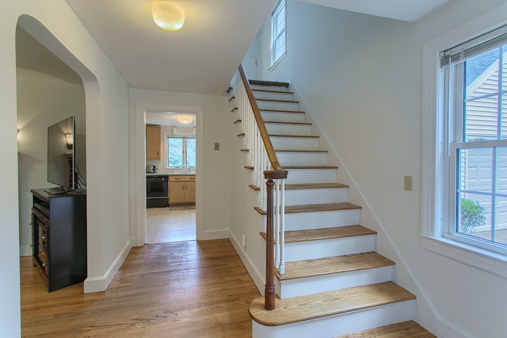 54 Pitcherville Road Hubbardston, MA 01452 - Photo 8 of 28 Gallery Image 8