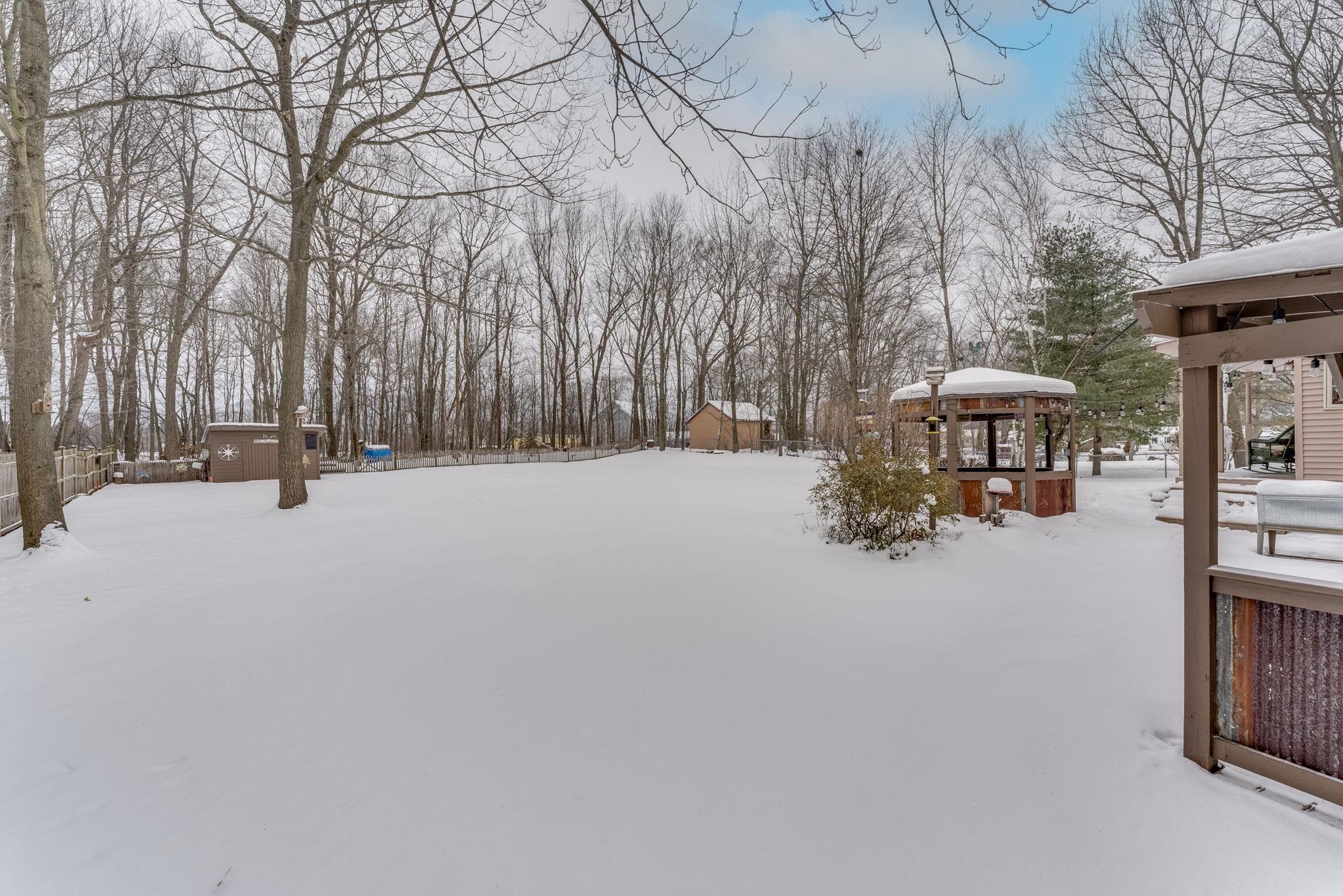 126 Hummingbird Drive Colchester, VT 05446 - Photo 31 of 37 Gallery Image 31